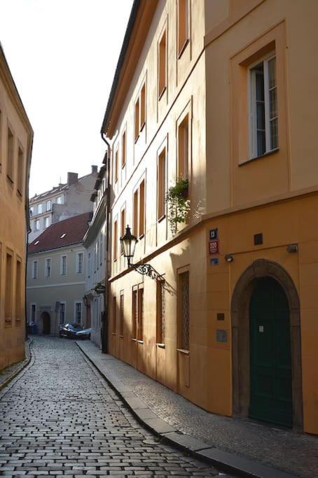 Apartamento Old Town Herberghaus, 250M To Charles Bridge Praga Exterior foto