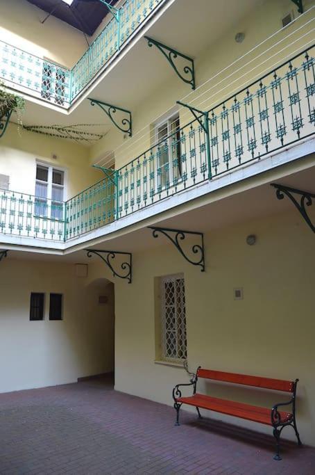 Apartamento Old Town Herberghaus, 250M To Charles Bridge Praga Exterior foto