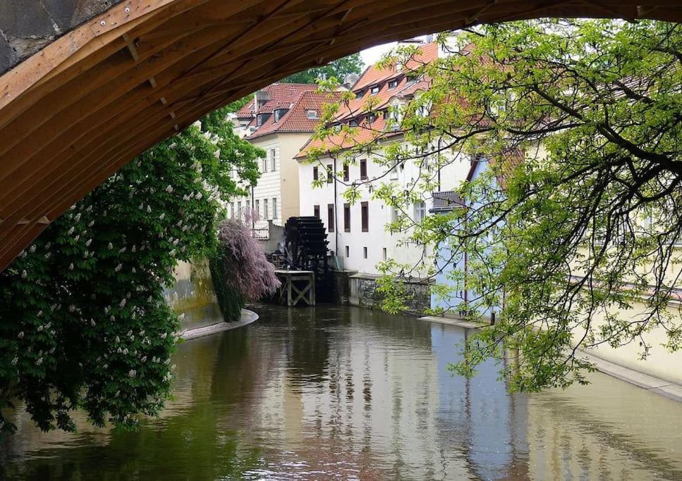 Apartamento Old Town Herberghaus, 250M To Charles Bridge Praga Exterior foto