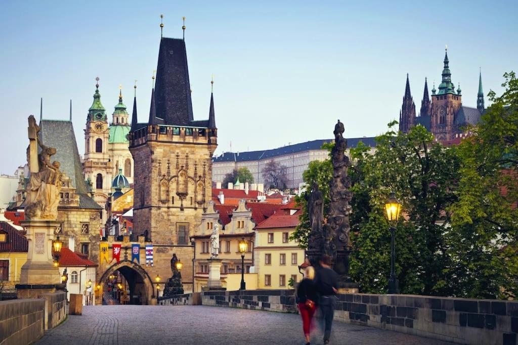 Apartamento Old Town Herberghaus, 250M To Charles Bridge Praga Exterior foto