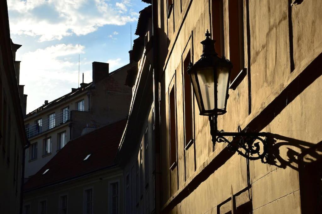 Apartamento Old Town Herberghaus, 250M To Charles Bridge Praga Exterior foto
